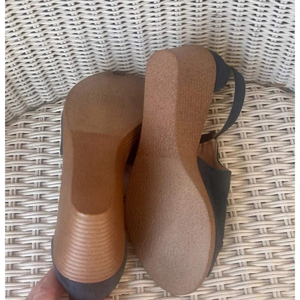 Journee Collection Kedzie Wedge Open Toe Sandals Womens 5.5 Teal Comfort Y2K